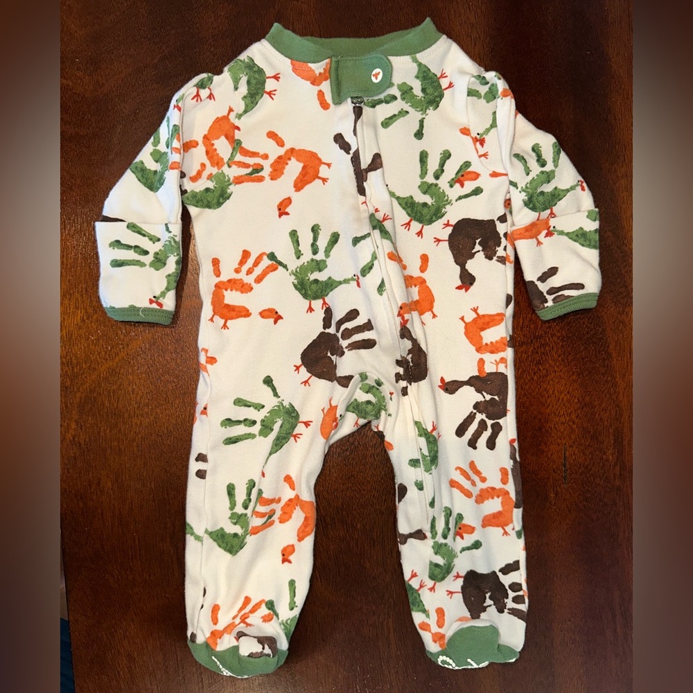 🦃 Burt’s Bees Thanksgiving Hand Turkey Print Onesie